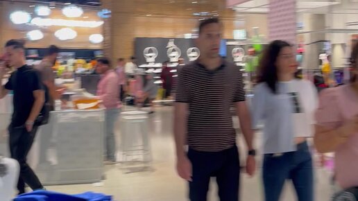 Emirates mall cheap nike