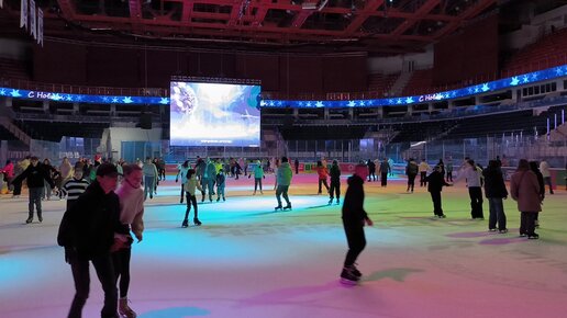 Бөкселі қайын енесі бар порно