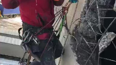 Демонтаж бетонной плиты. Суть момента в том, что в нашей деятельности много случаев где не удобно)