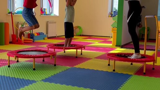 дети в спортзале Детский Фитнес, оздоровительный центр, ул. Победы, 21А, Краснознаменск —  Яндекс Карты