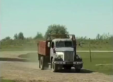 Ауыл порносына бір қыз келді