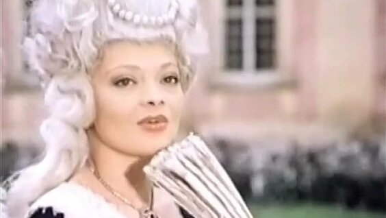 Рульдегі сексуалды әйелдер