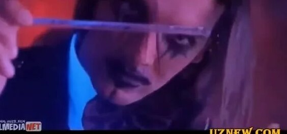 Chet el erotik filmlari sigaret chekayotgan qiz ishtirokida