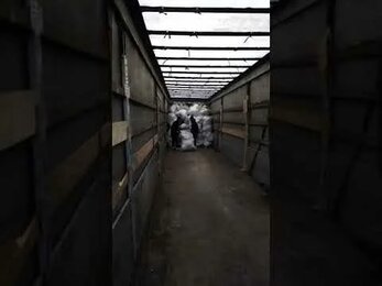 складирование груза в кузов
