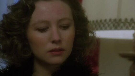 Seksual sargish Candice