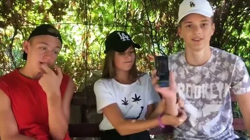 Men lezbiyanman. Onlayn psixologdan yordam sorang.