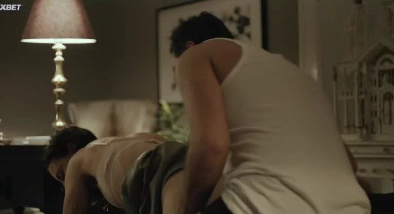 Coблазнитeль — Видео от Только хорошее кино - Yandex Video aramada  çevrimiçi izle