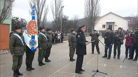 Передача боевого знамени 126 бригаде береговой обороны в Крыму Перевальное.