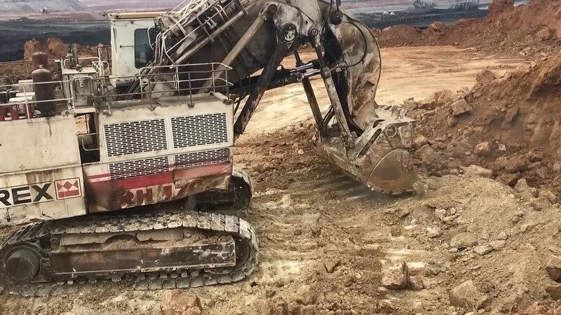 3 Terex_Rh170_Front_Shovel_Excavator_Loading_Hitachi_Dumpers_Eh3500 ...