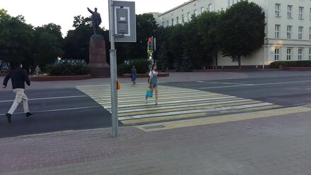 Светодиодная брусчатка - Лежачий светофор Брест пл Ленина