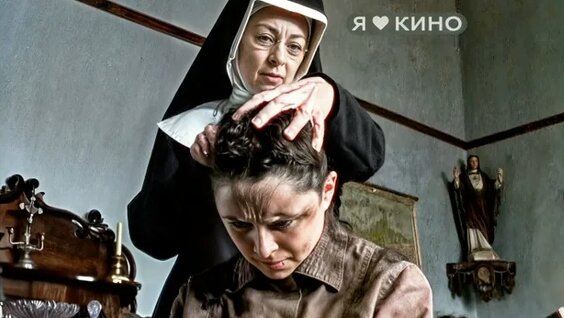 Порно жұлдыз Кармен Крофт