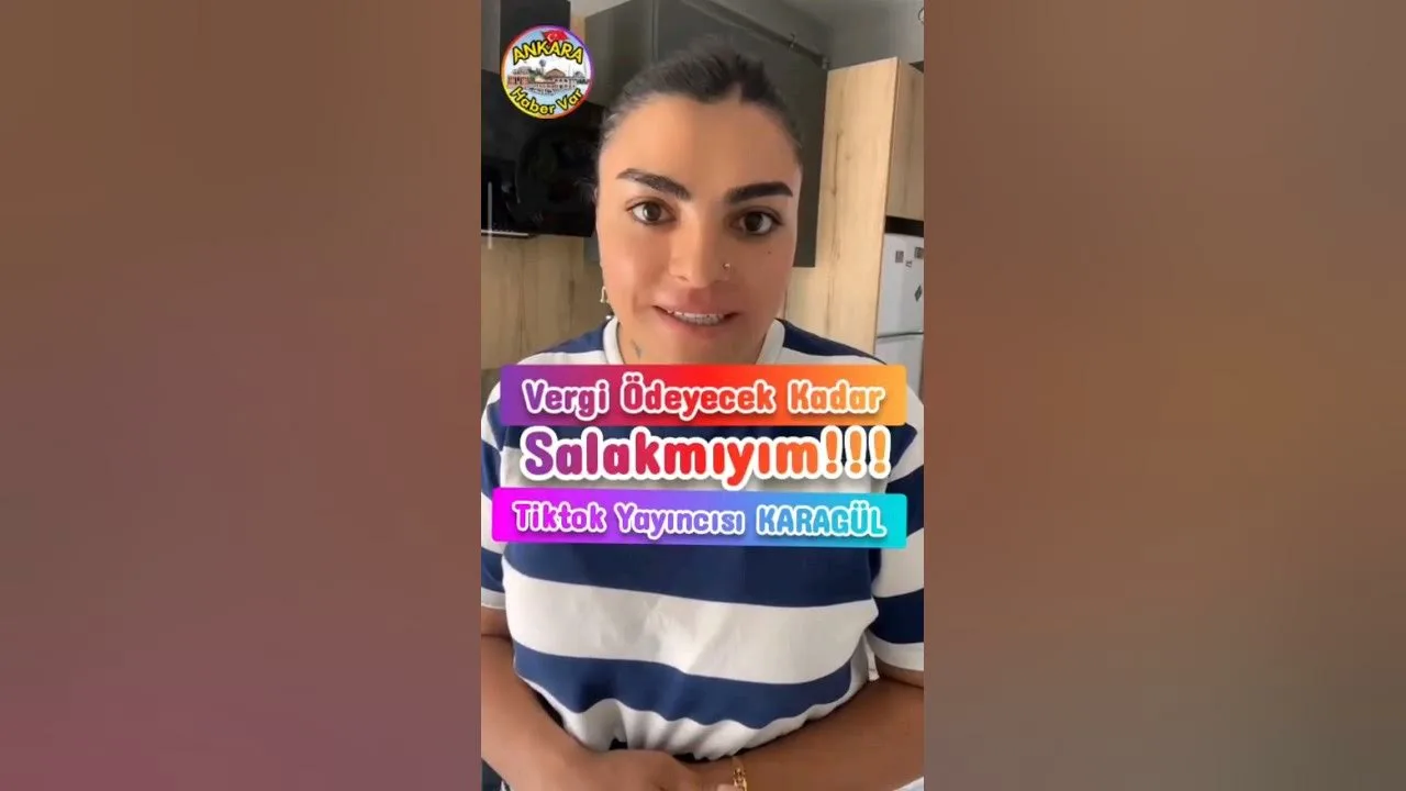 Salak mıyım ben Vergi ödeyecek kadar diyen Tiktok Yayıncısı Karagül kendini  canlı yayında ifşa etti