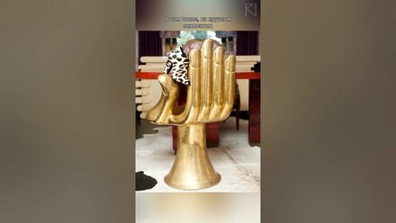 Стул-рука Педро Фридеберга. История создания любимого стула Келли Уэстлер / История дизайна мебели