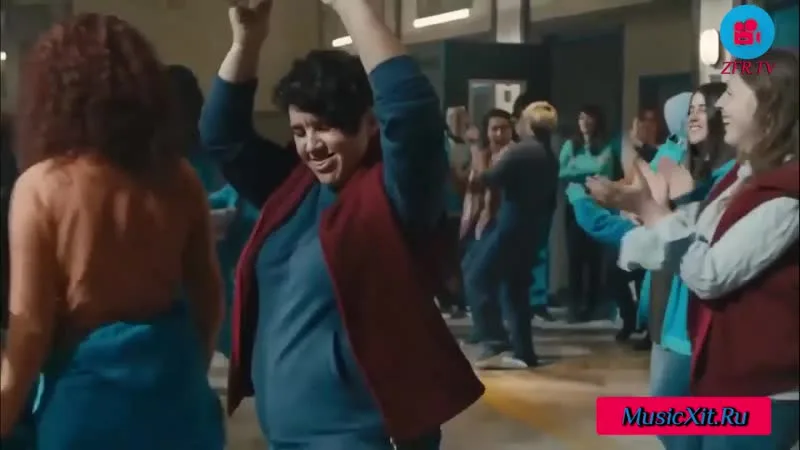 Giantes porno rasmlar