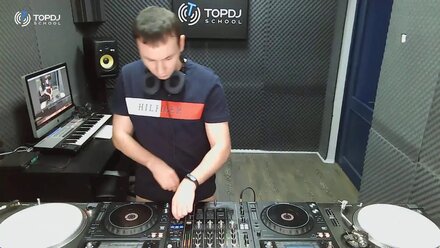 Live with Topdjschool