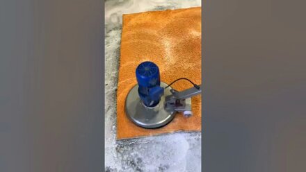 Почистили мандаринчика🍊