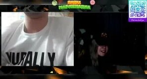 Кейт Уинслеттің жалаңаш бейнесі