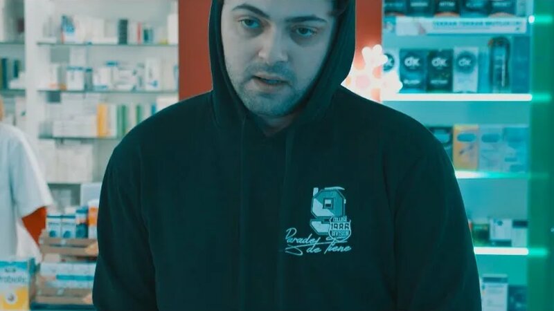 Sorgu - Bir Anda (Official Video) #BirAnda - Yandex Video aramada ...