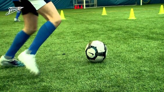 Академия футбола. Урок №2. Финты — Видео от Школа футбола "iD football" г. Иваново