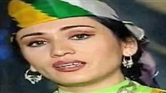 Ariel Nastya bilan rus pornosini tomosha qiling