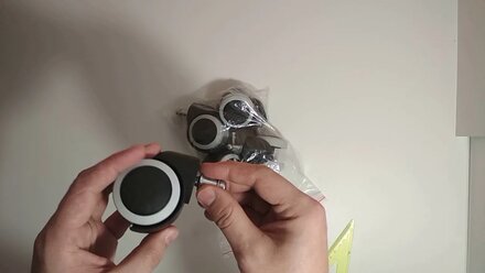 Ролики для офисных и компьютерных кресел для ламината