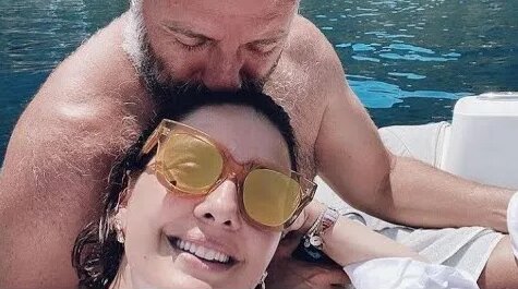 Katta eshakda onlayn xxx