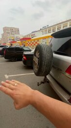 Крепление для запаски на Toyota Land Cruiser 200