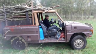 ARO 10 4x4 off-road flatbed truck LPG//(full load)