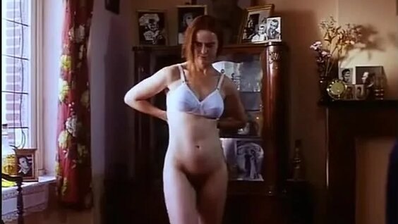 Жас лесбиянки бар орыс порно