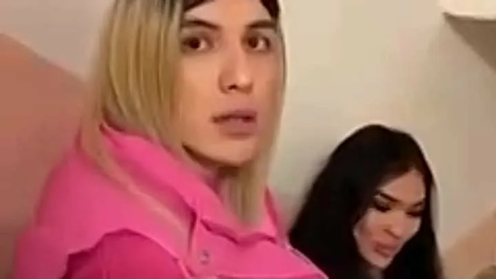 Порнодағы арық анорексиктер