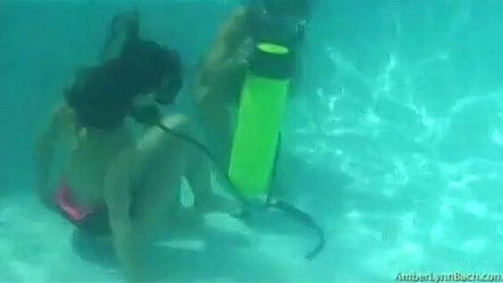 Аквалангпен секс фотосуреті