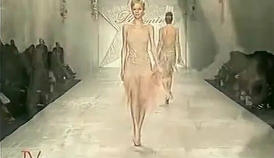 Veronika Zemanova erkak bilan porno videoda