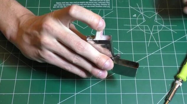 Как заправить зажигалку Zippo правильно - Смотреть онлайн в поиске ...