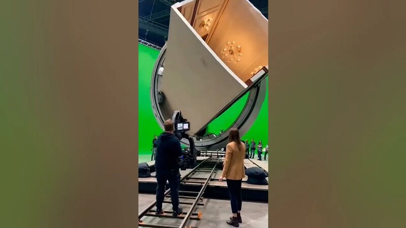 Inception Behind the Scenes Recreated: Maket Set Rotating Hotel ...