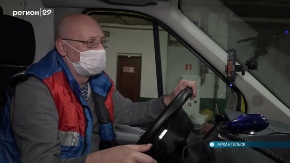 Новые автомобили скорой помощи пришли в регион — Видео от Телеканал Регион 29