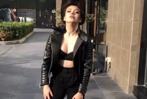 Simge barankoğlu yeni göğüs frikik meme ucu 738 video Yandex te  