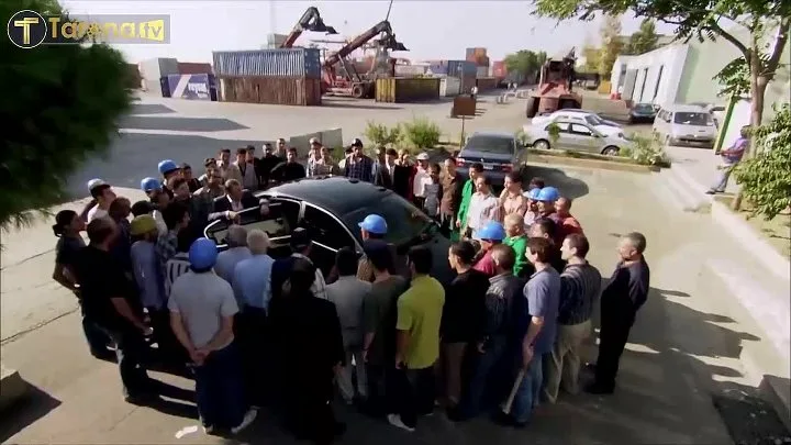 Түрлі позалардағы BBWs