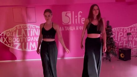 Анохина Настя - танцы в 5Life
