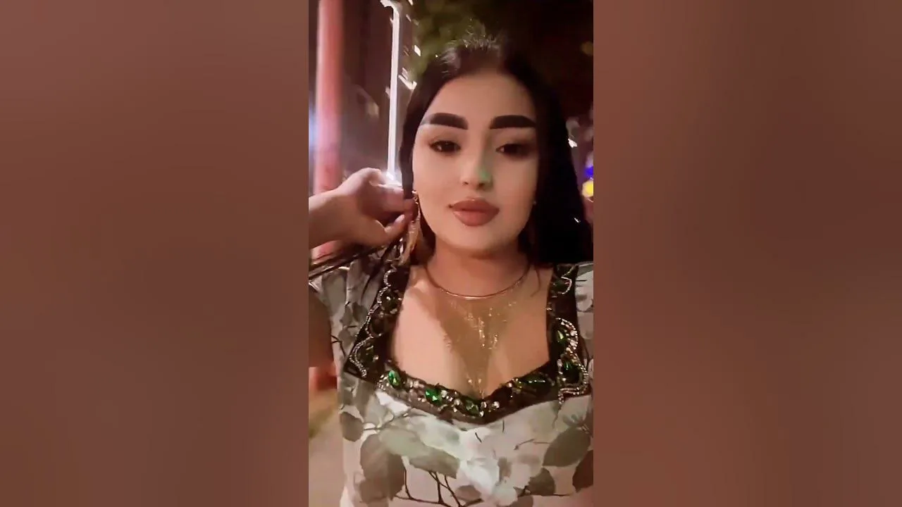 Сперматозоидтардың қара және ақ фотосуреті