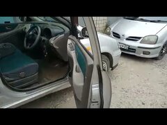 Полный обзор на Nissan-Tino 2000г все плюсы и минусы.