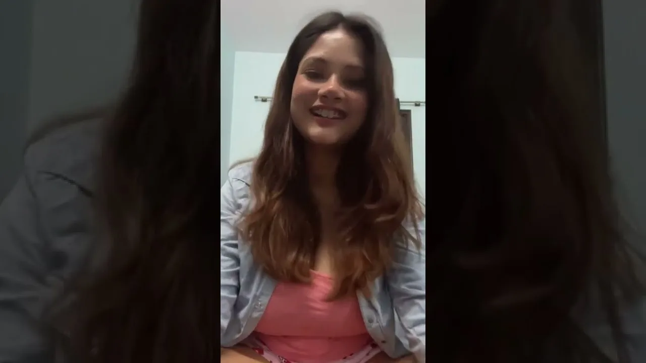 Shivona sinha model live dance hot shivionic