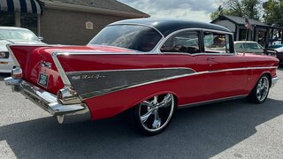 Тест-драйв Chevrolet Bel Air 1957 года с двумя дверями, пост.  Продано за 39 900 долларов, Maple M...