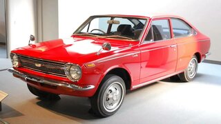 Toyota Publica DX Red