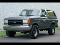 4K Review 1987 Ford Bronco Manual Transmission Virtual Test-Drive & Walk-around