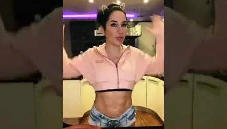 Serpil Cansız Canlı Yayında Soyunuyor #ifşa #serpil #serpilcansız