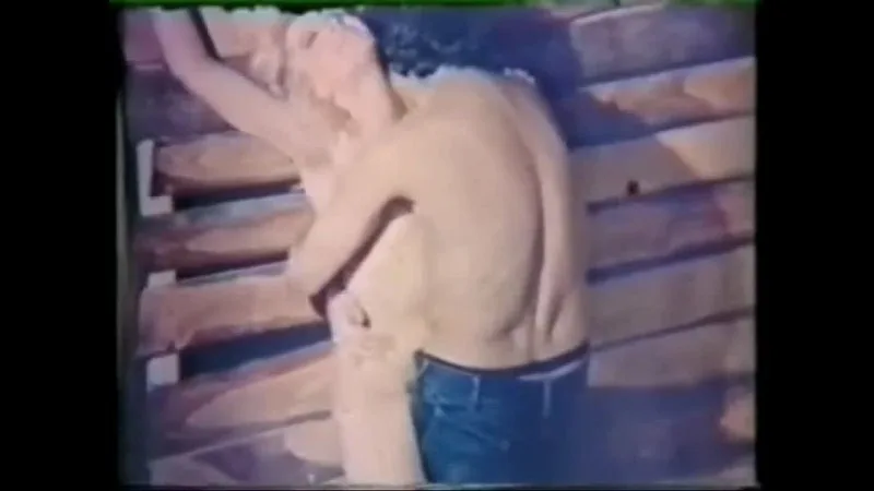 Metroda bezorilik porno video