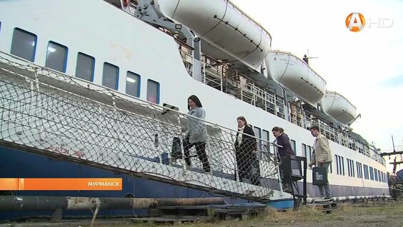 В преддверие 1 сентября несколько молодых учителей из разных регионов России взяли курс на ...