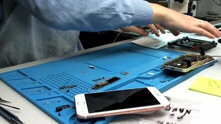 iphone se не видит сеть