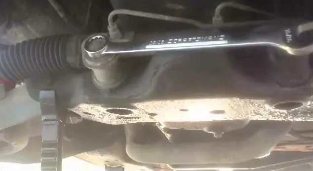 How To Replace A Power Steering Rack and Pinion (part 1 removal ...
