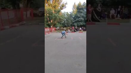 Хозяйка отдувается за собаку. Веселые старты г. Новочеркасск